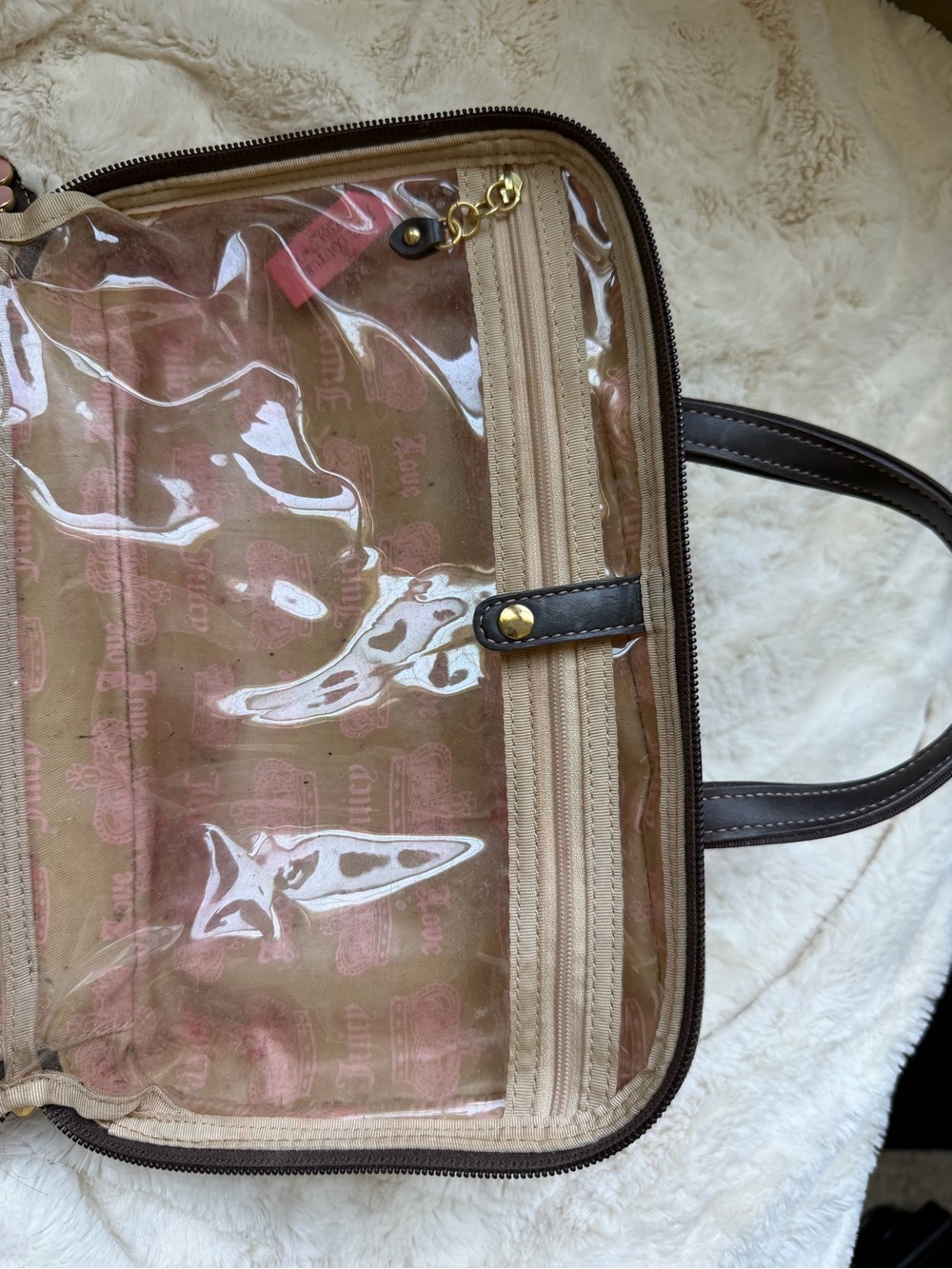 Juicy Couture Pink Terry Logo Makeup Case - Picture 6 of 16